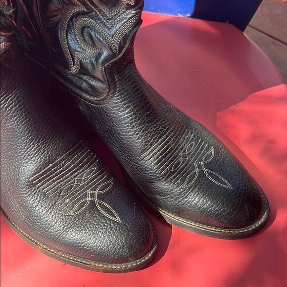 Tony Lama Black Leather Cowboy Boots with Embroidered Design Style 6904 Size 9 D - Picture 4 of 16